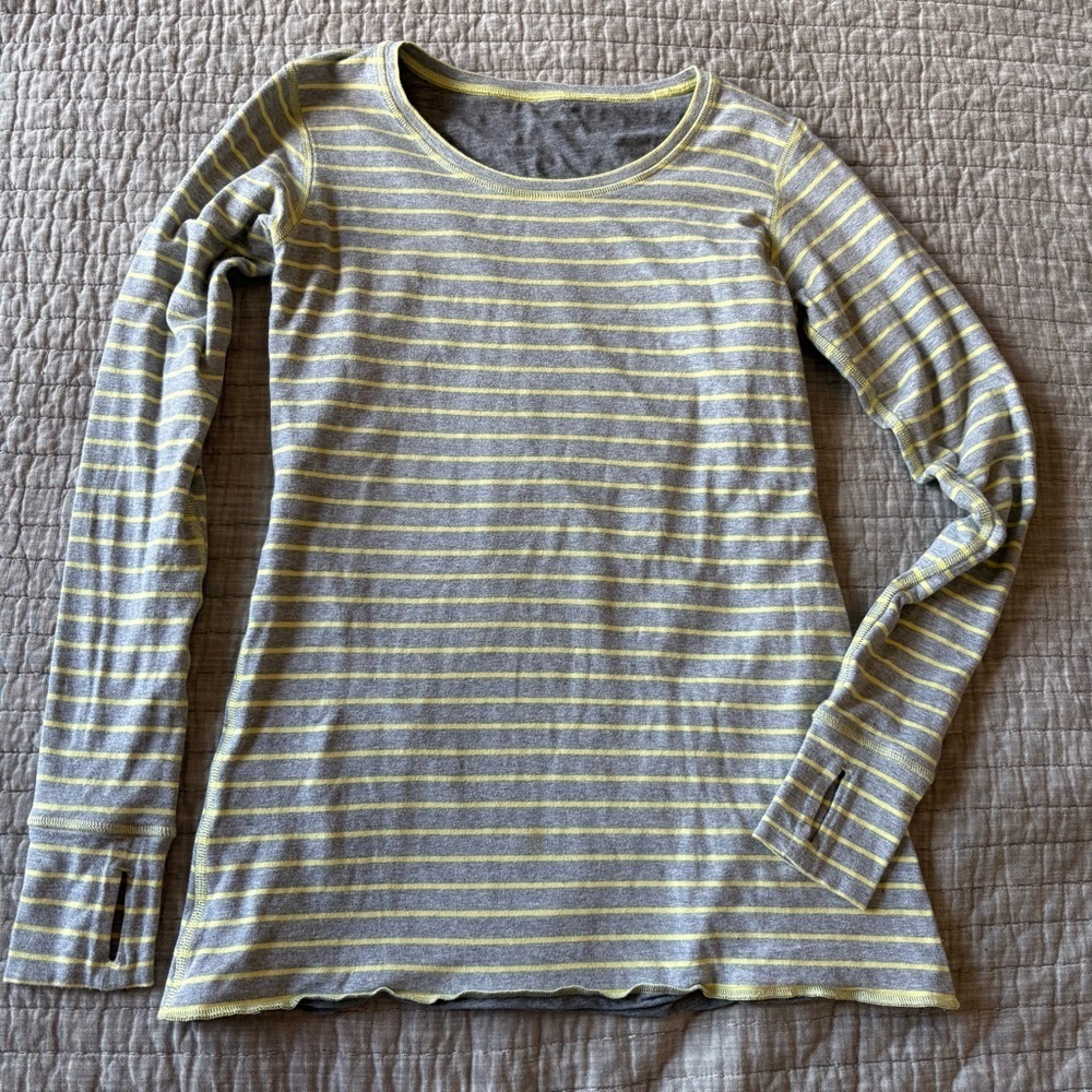Lululemon 2 in 1 Reversible Gray & Yellow Long Sleeve Top | S